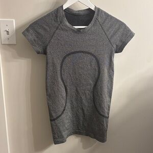 Lululemon Sparkly Gray Swiftly Tech Short Sleeve